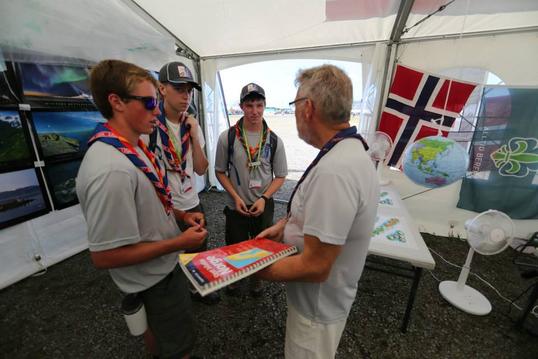 Den norske standen på leiren